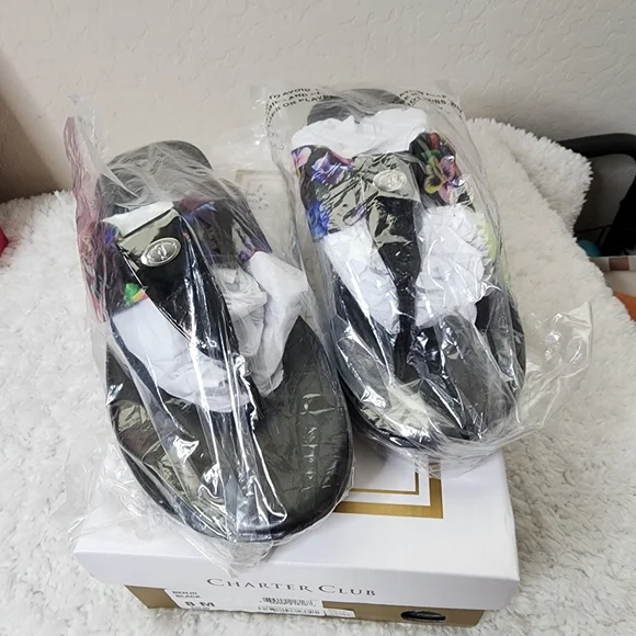 Charter Club Benjii sandals fabric cushioned flip flops sz 8m - Picture 14 of 15